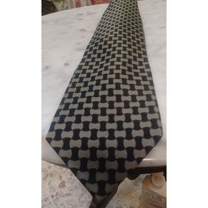 Tongue Tied Hand Made Mens Tie Black & Gray 100% Silk